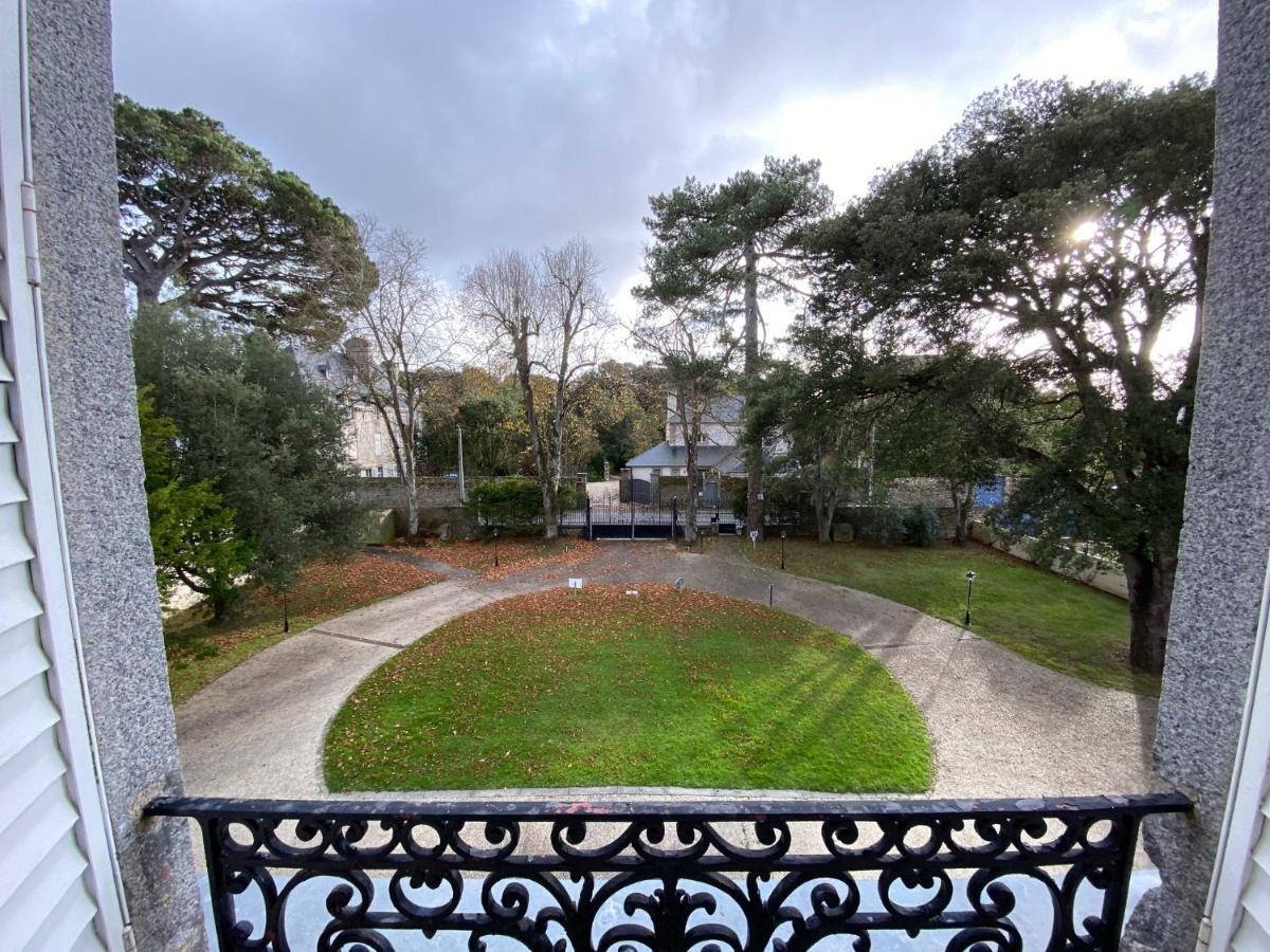 Manoir Le Castel & Villa Beaumaris Saint-Malo Exterior photo
