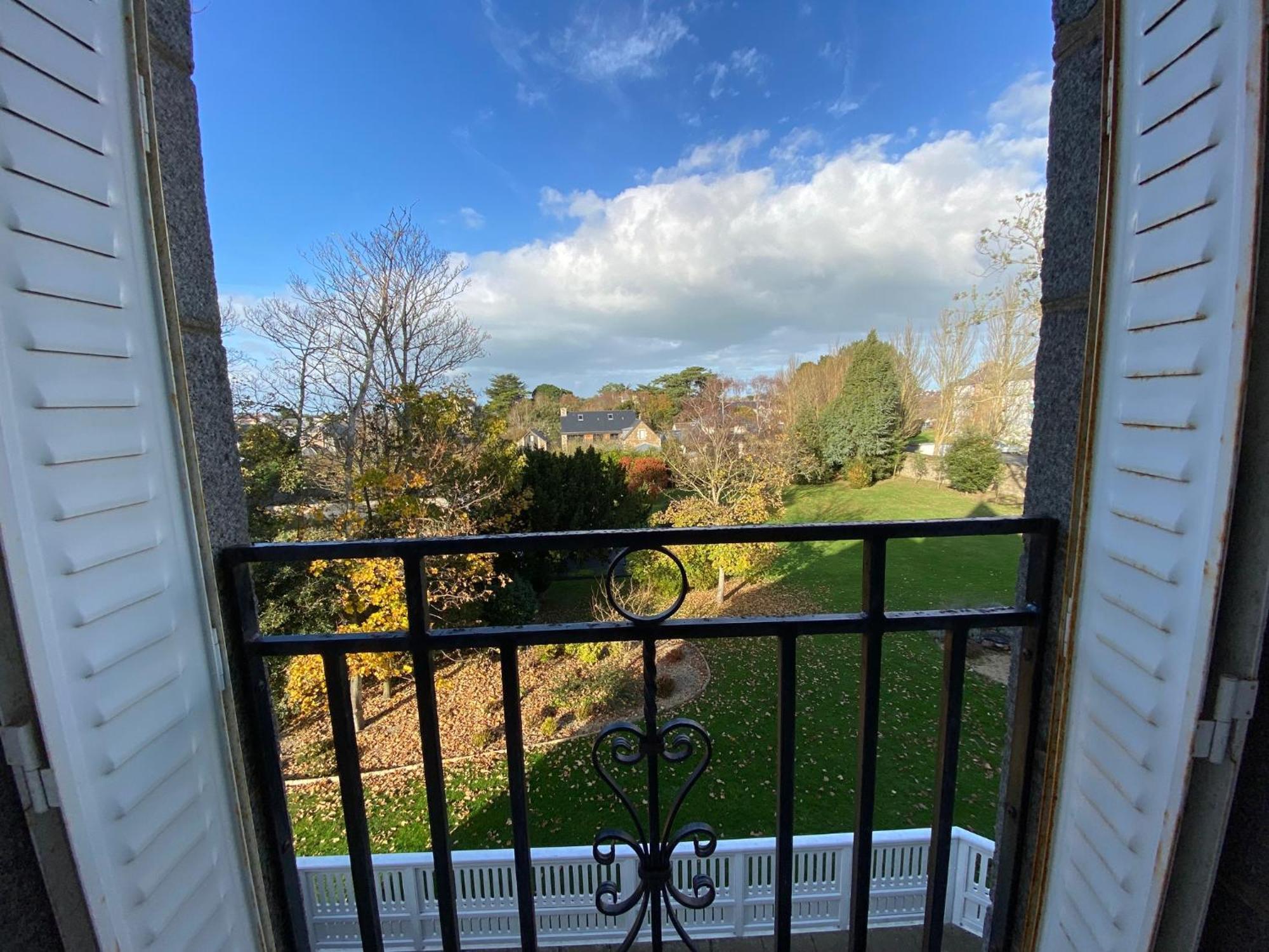 Manoir Le Castel & Villa Beaumaris Saint-Malo Exterior photo