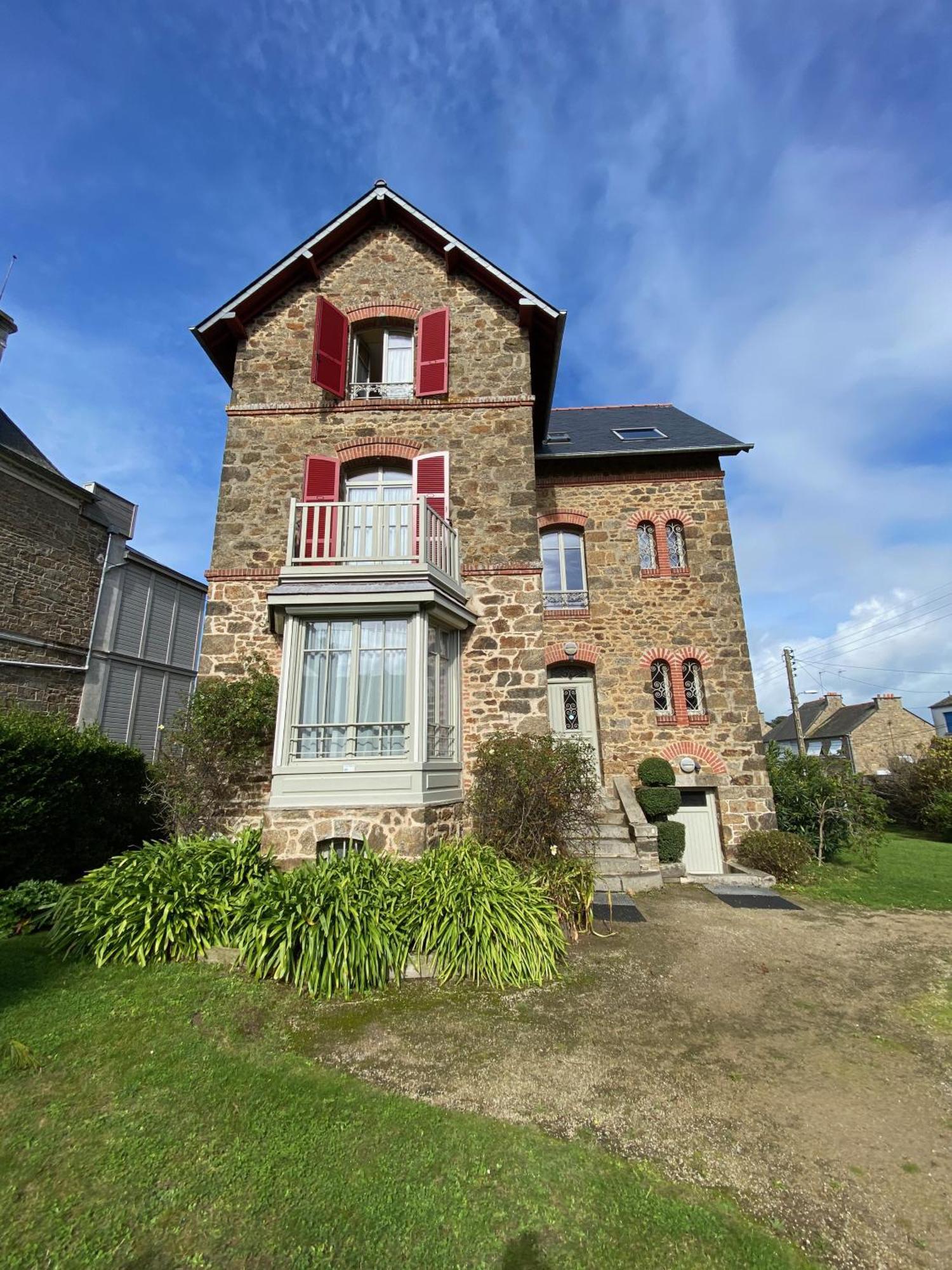 Manoir Le Castel & Villa Beaumaris Saint-Malo Exterior photo